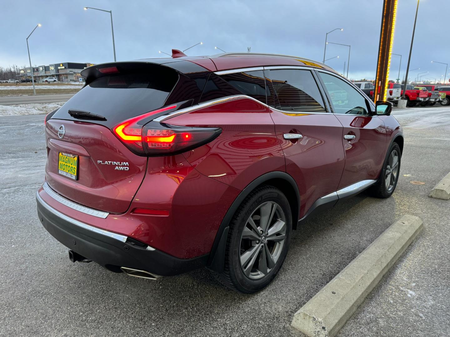 2019 Red /Black Nissan Murano Platinum AWD (5N1AZ2MS2KN) with an 3.5L V6 DOHC 24V engine, CVT transmission, located at 1960 Industrial Drive, Wasilla, 99654, (907) 274-2277, 61.573475, -149.400146 - Photo#5